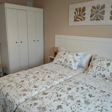 Apartamento Turísticos El Collau *