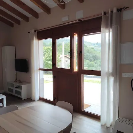 Apartamento Turísticos El Collau La Robellada de Onis